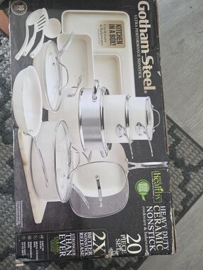 Gotham Steel Heavy Duty Ceramic Nonstick Cookware & Bakeware 20-Piece Set